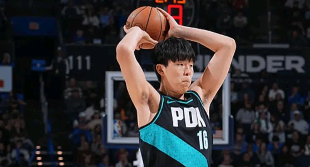 PG电子游戏-已经缺席2场，官方：杨瀚森因背伤再次缺席今天的G联赛比赛