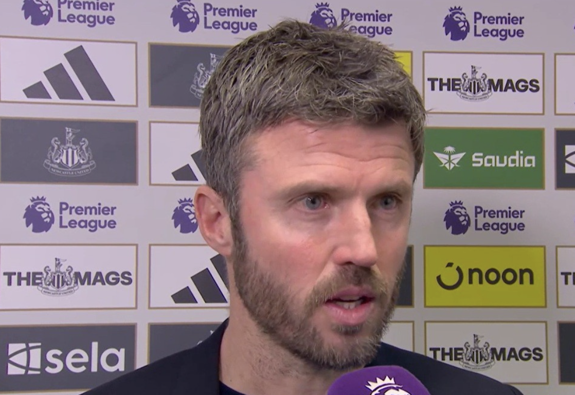 曼联44岁少帅气炸 未与任何球员说话直接离场 生姜头怒批：烂透了